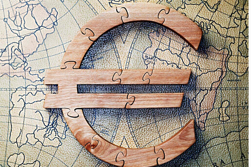 外汇期货股票比特币交易